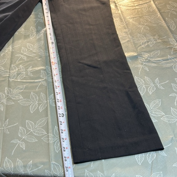 Ladies Studio Move Dress Pants. - Picture 6 of 7